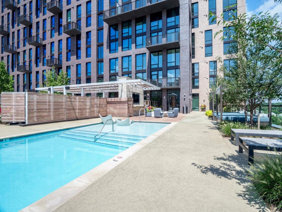 Bluebird Suites At Reston Town Center Exterior foto