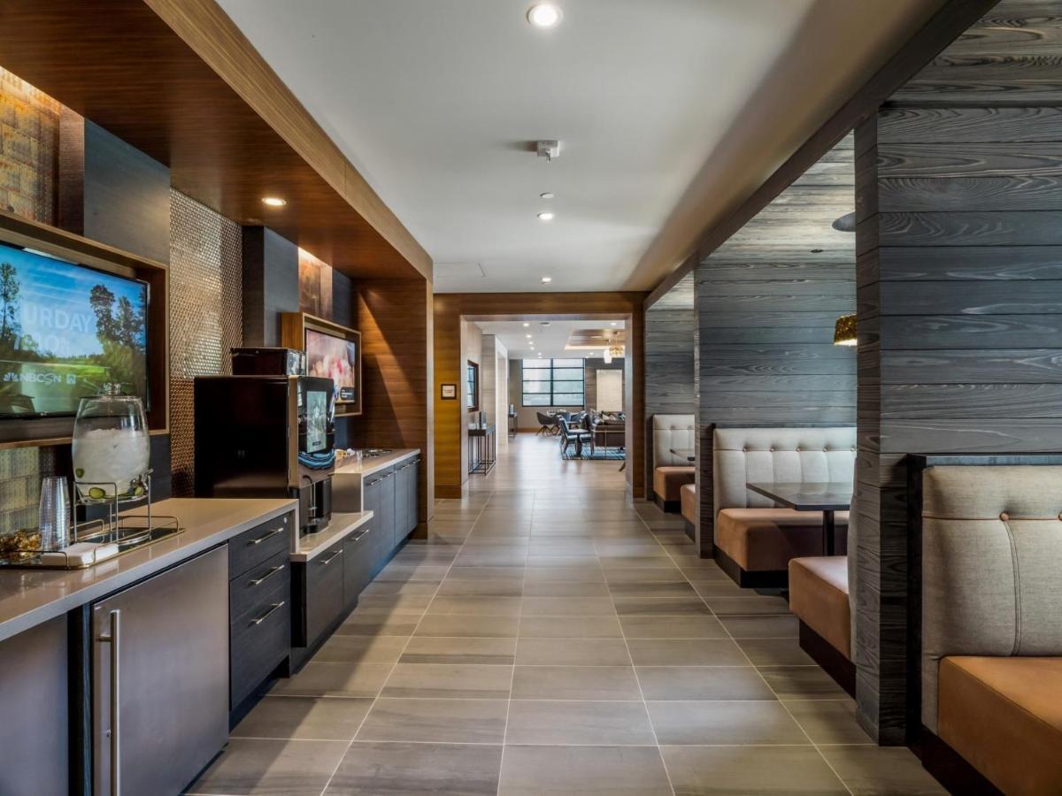 Bluebird Suites At Reston Town Center Exterior foto